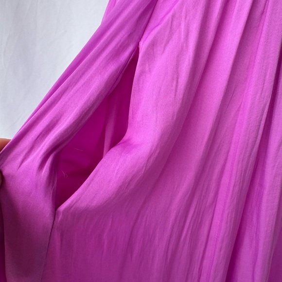 Banana Republic Fuchsia V-Neck Sleeveless Midi Dress - Picture 3 of 9